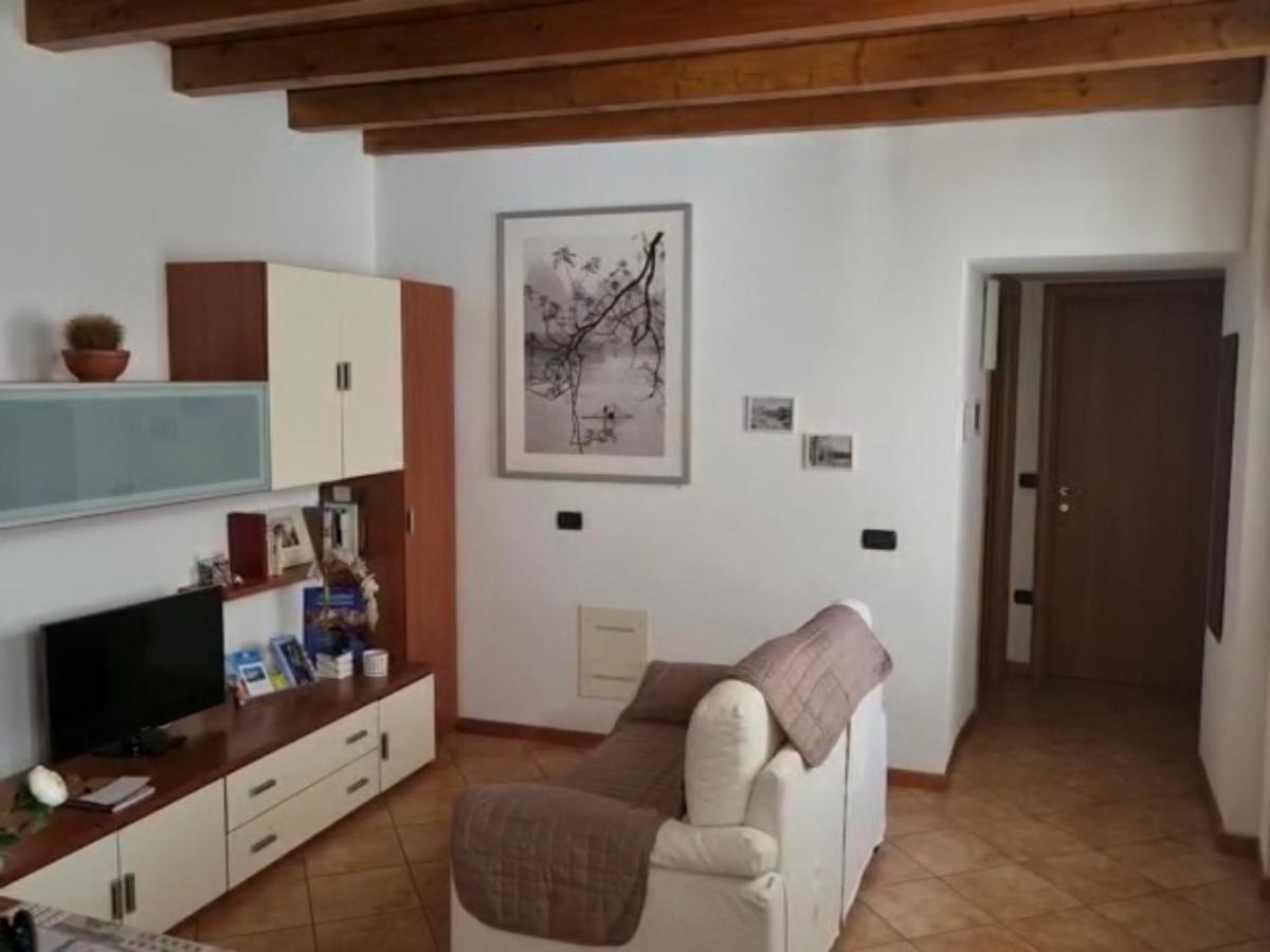 Casa Vacanze Il Tuffetto Olginate Exterior photo